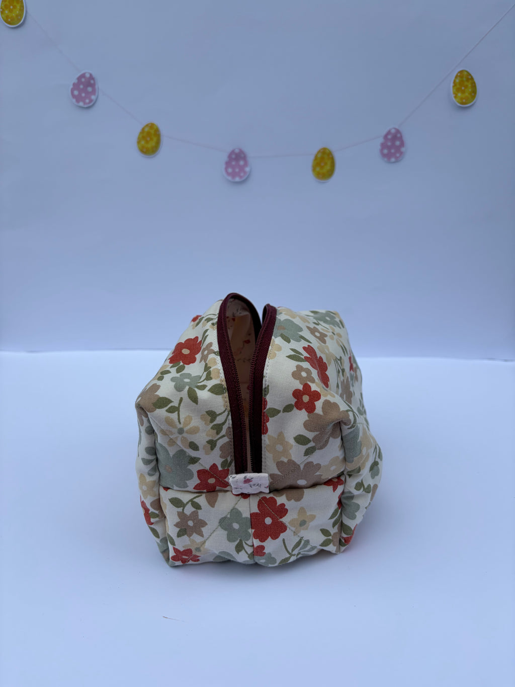 The Flower garden Make up bag