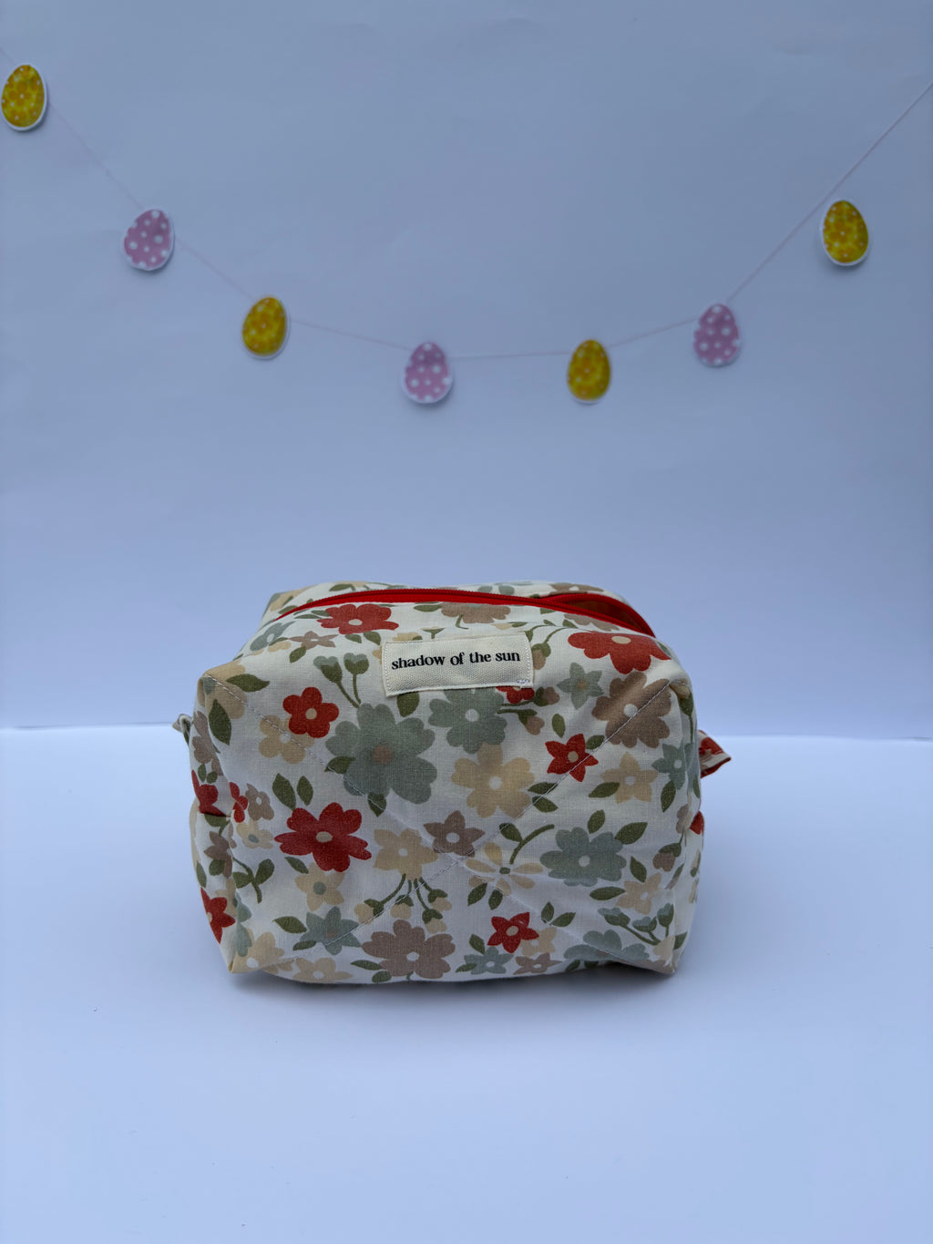 The Flower garden Make up bag