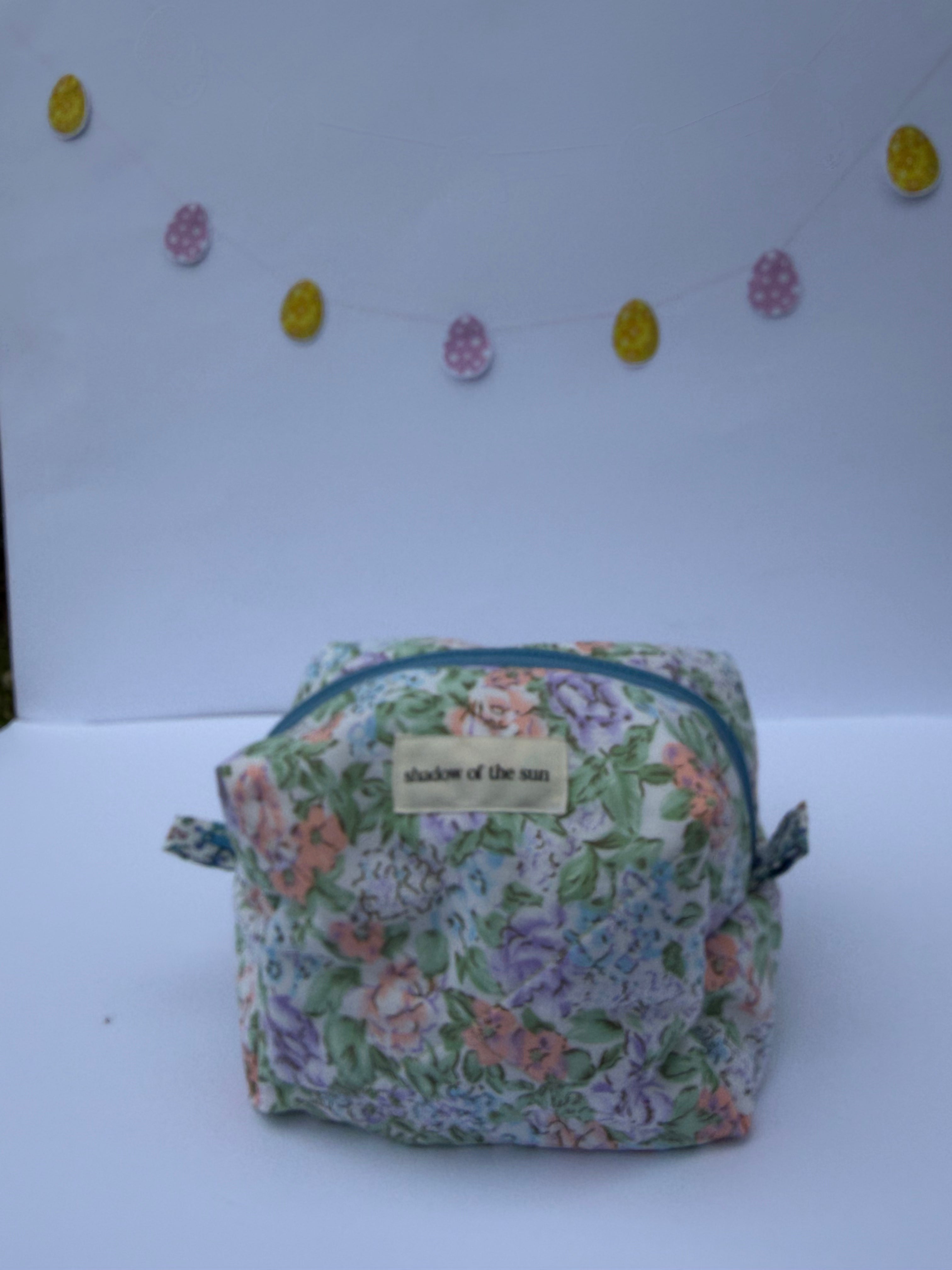 Garden Gala Make up bag