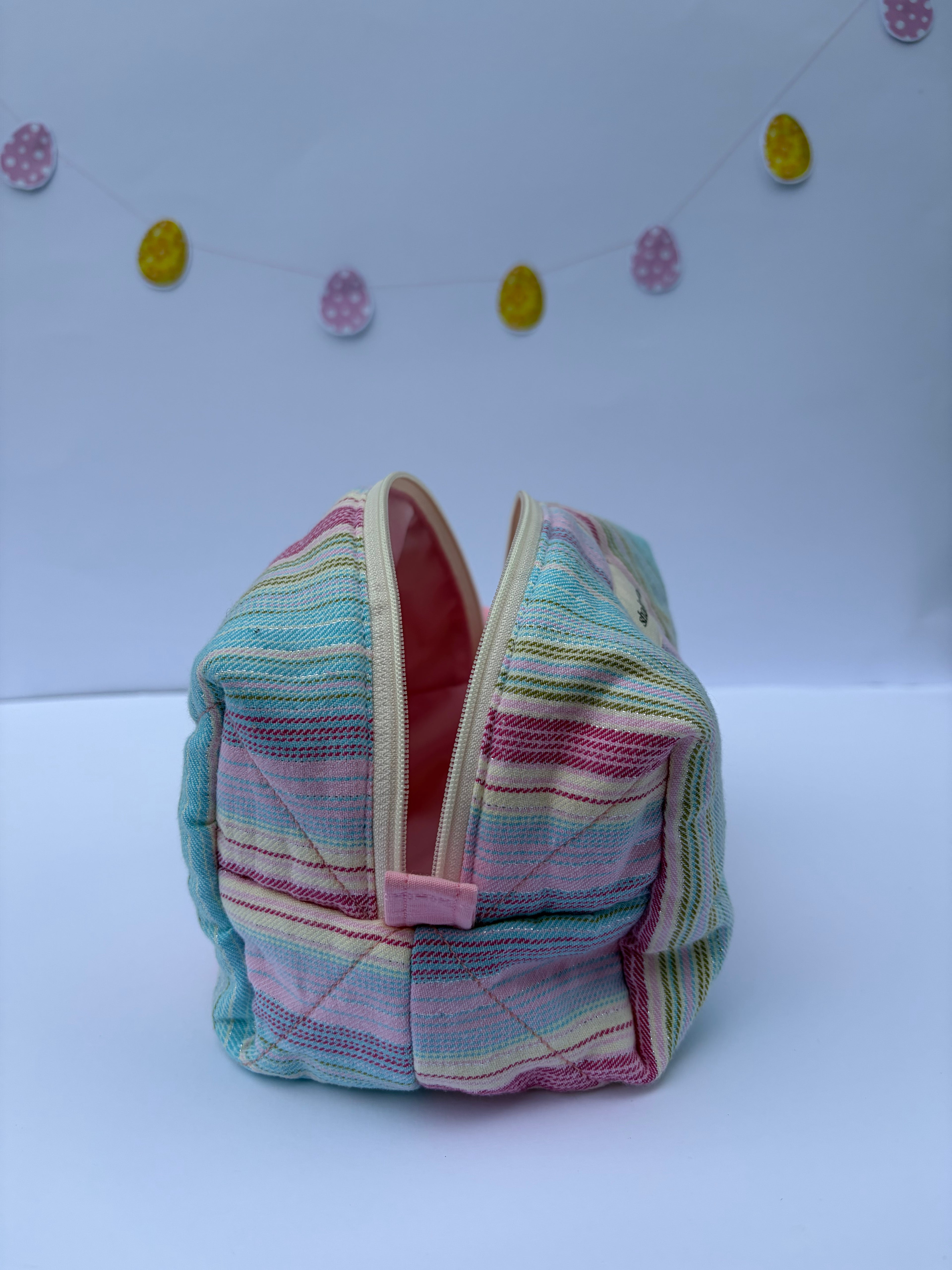 Not so perfect Montana Make up bag