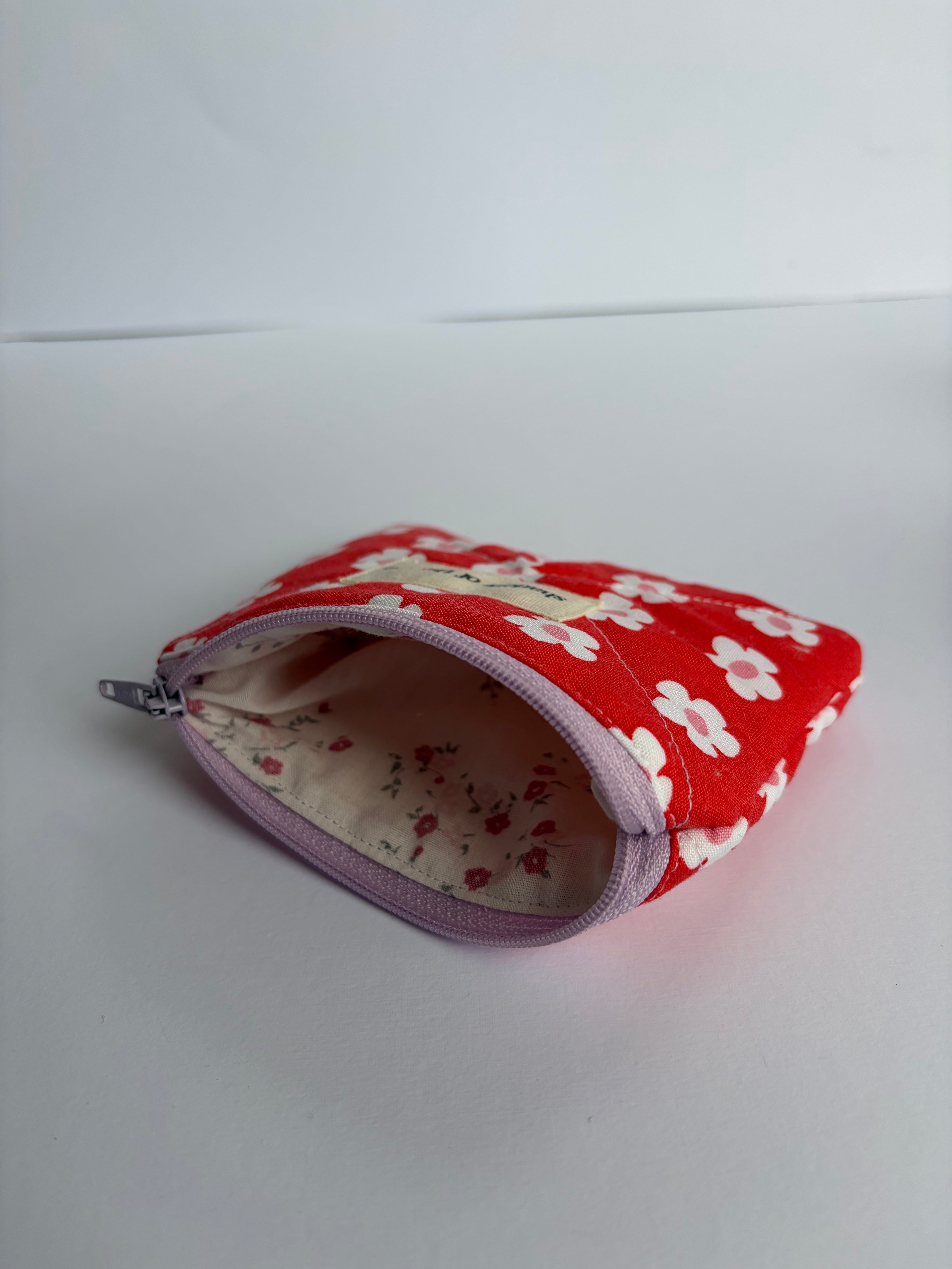 Red flower patch Coin Pouch