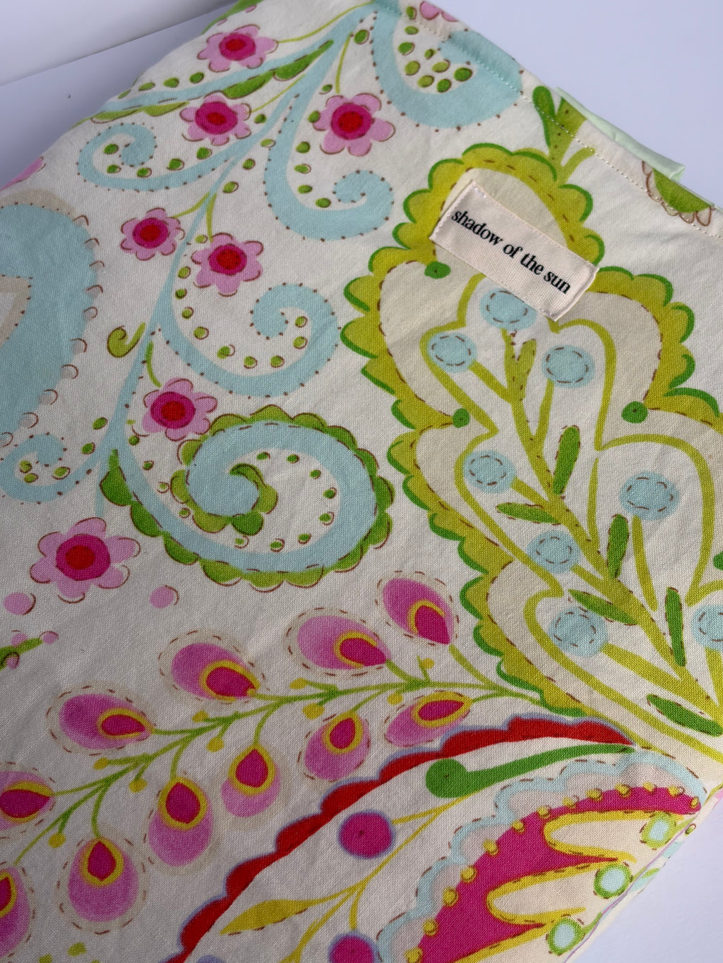 Ferns and florals laptop sleeve