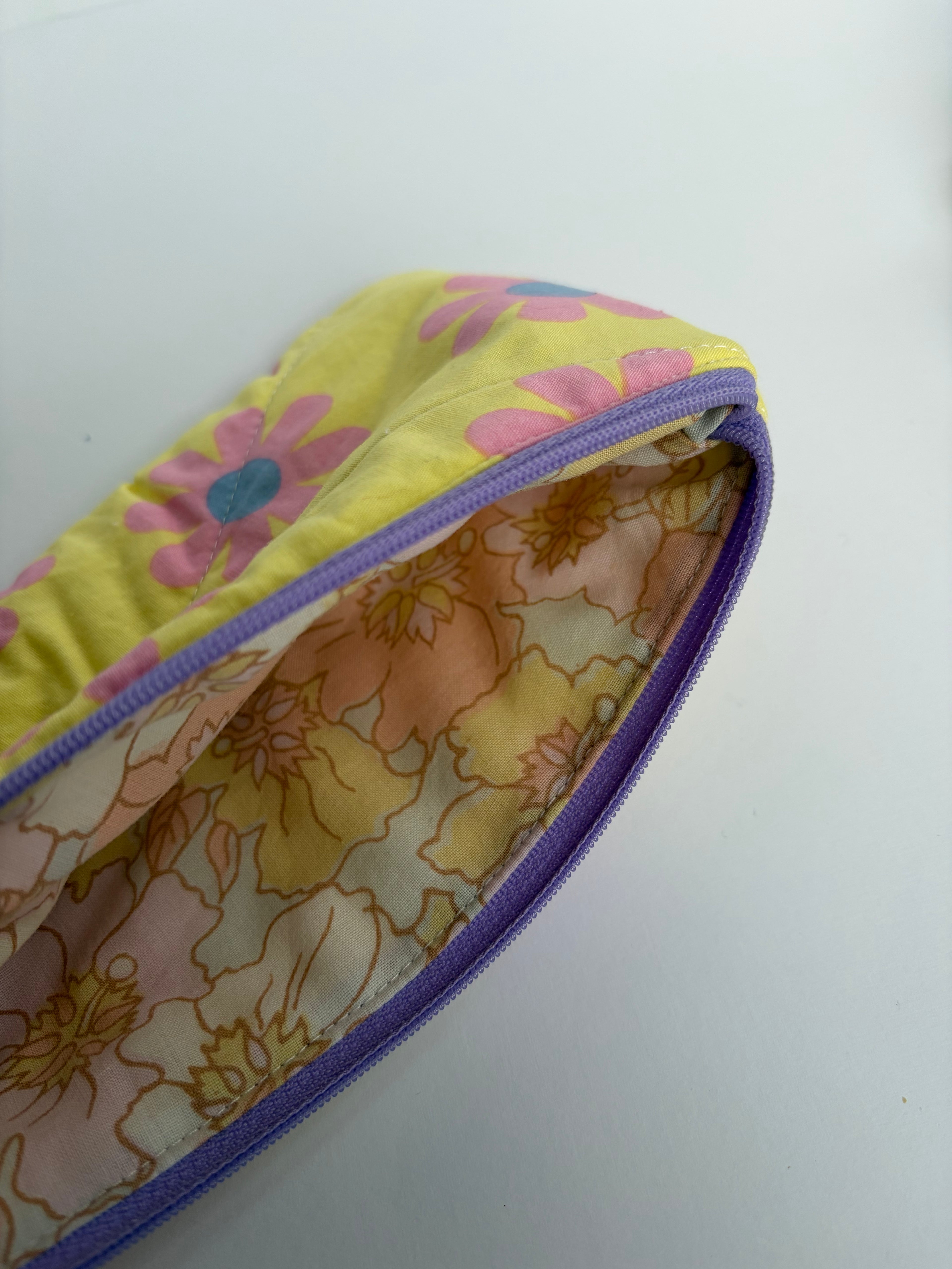 Sunburst daisy Pencil Case