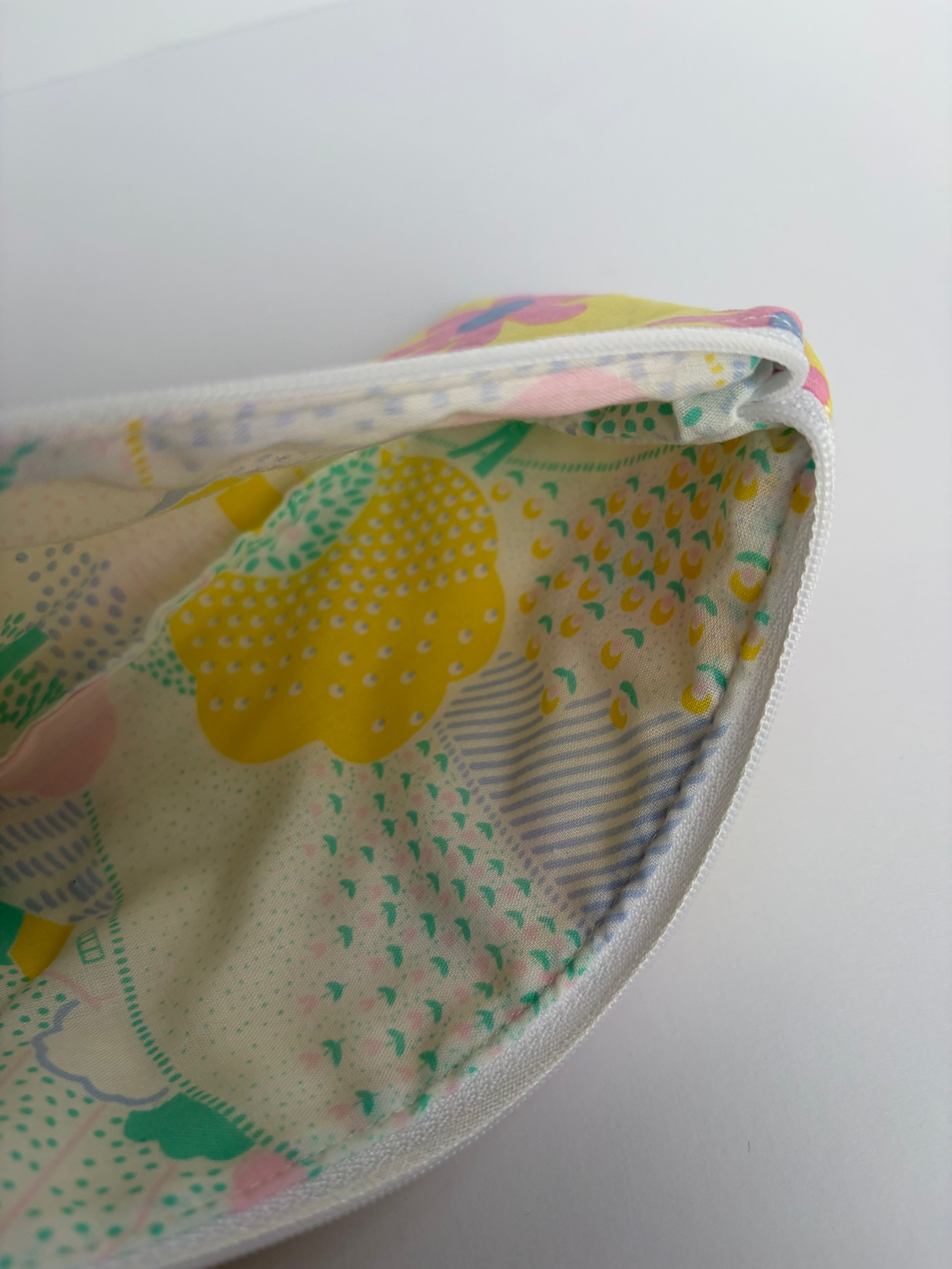 Sunburst daisy Pencil Case