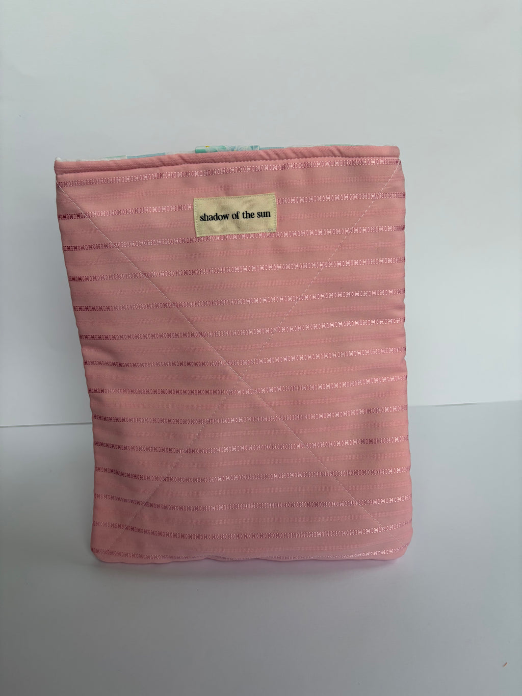 Pretty in Pink Book sleeve - Large
