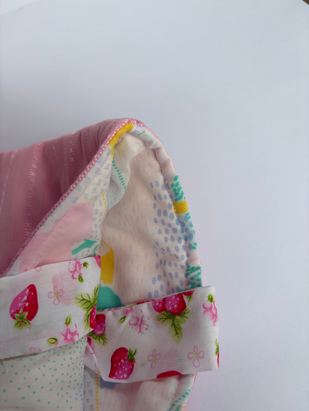 Pretty in Pink Book sleeve - Large