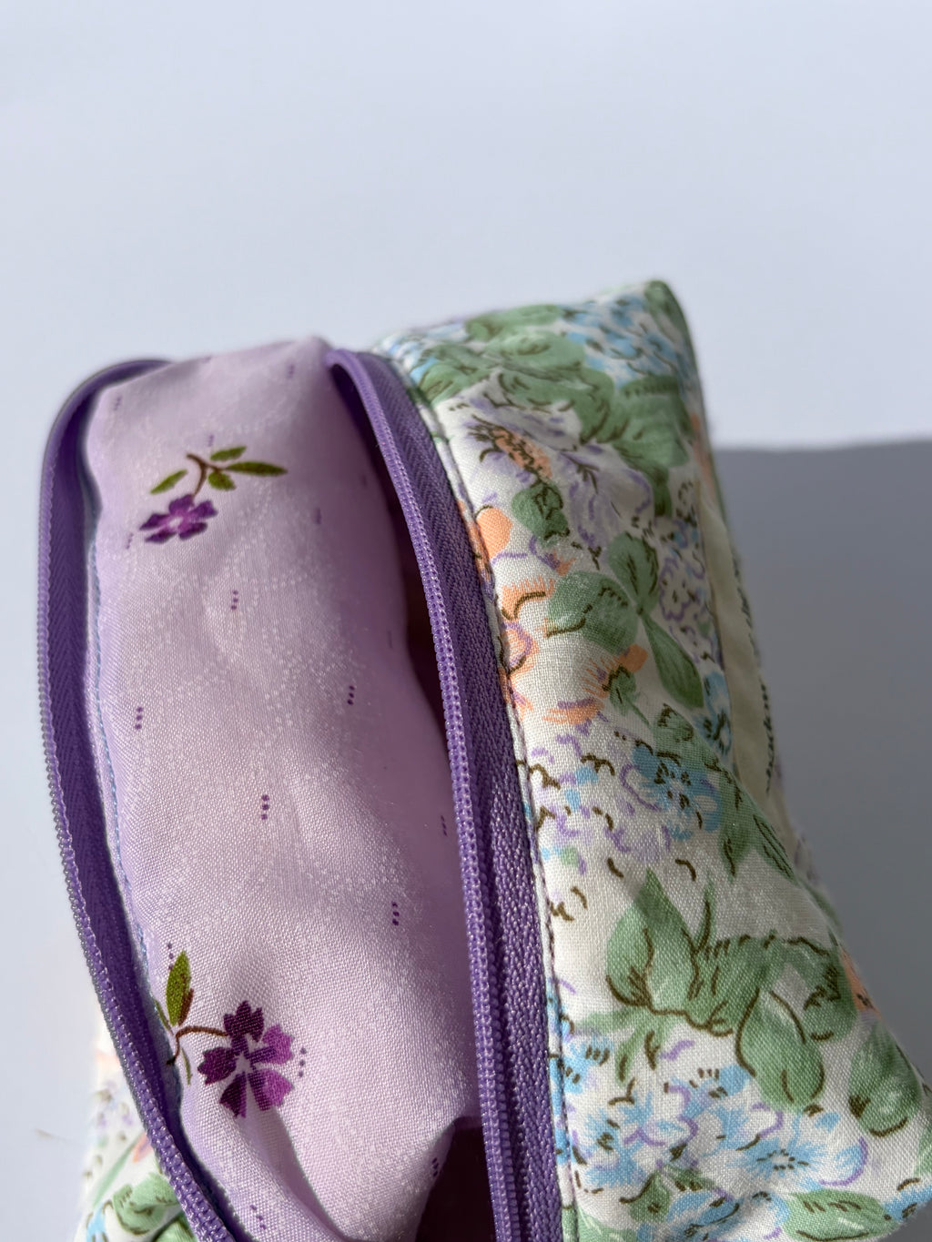 Garden gala Make up bag