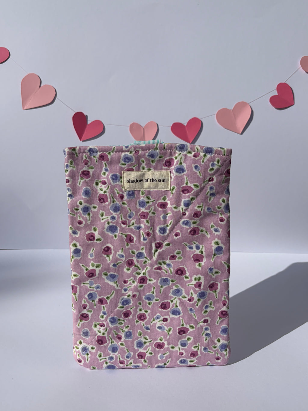 Vintage florals purple Book sleeve - Small