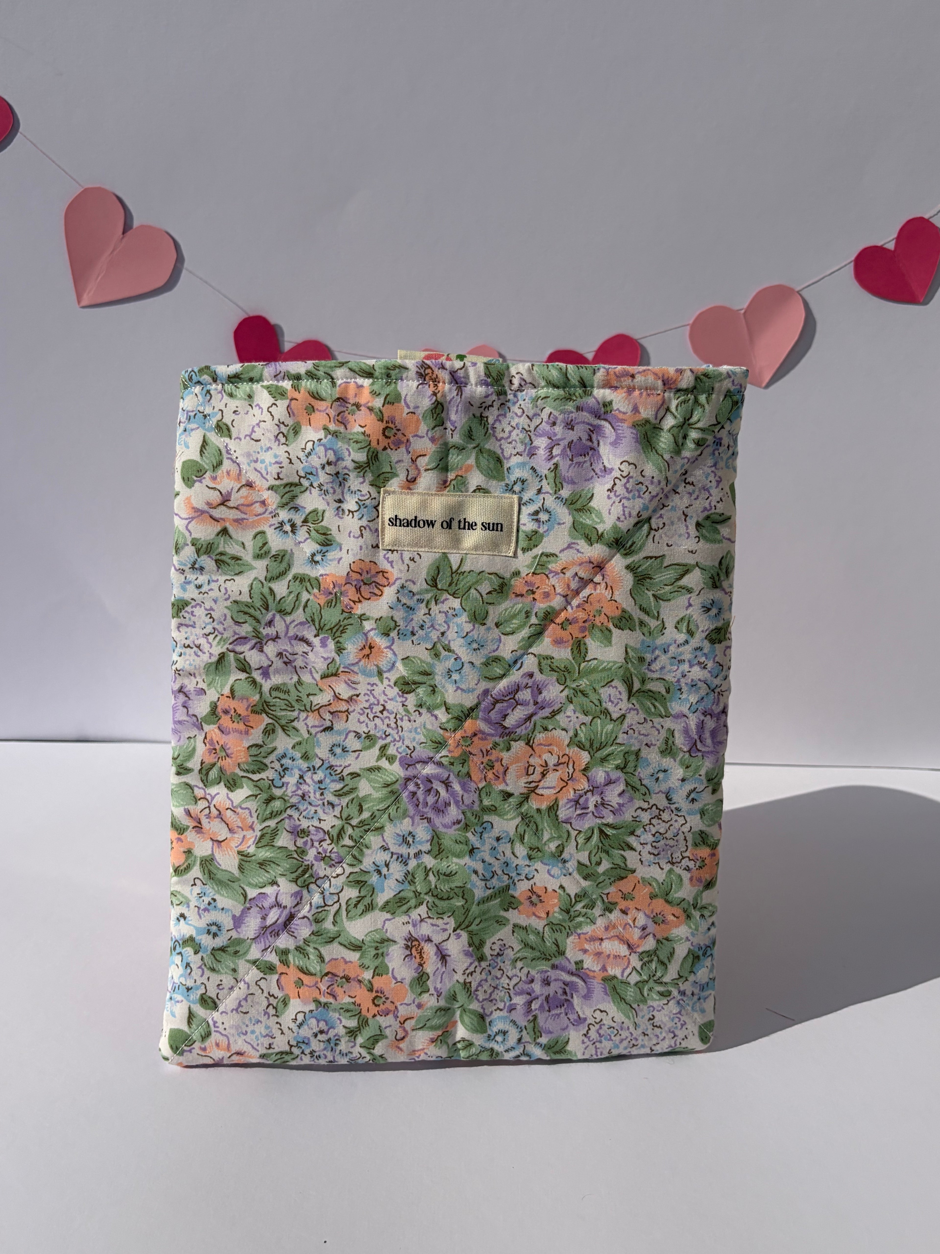 Garden gala Book sleeve - Large